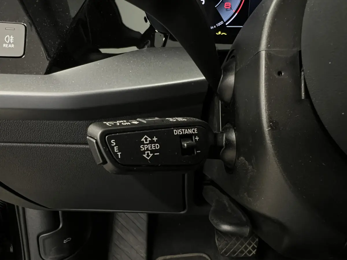 30 TFSI Advanced edition / Automaat / 19'' inch / Mild-Hybrid / Navi /