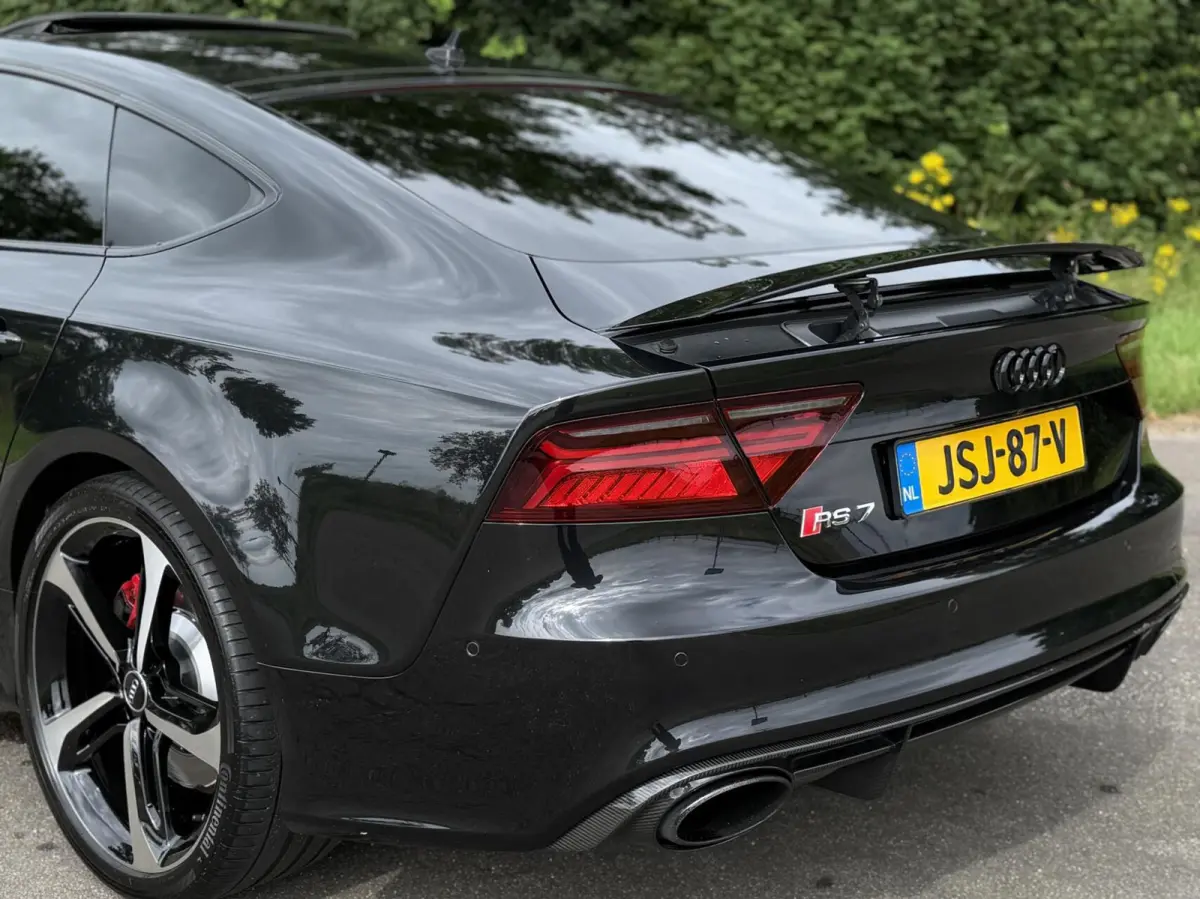 4.0 TFSI RS7 quattro plus Carbon/Alcantara/360/Dak