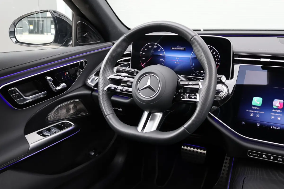 300 e AMG Line / Panoramadak / Memory Stoelen / Hyperscreen / Keyless-Go / Burmester 4D Surround