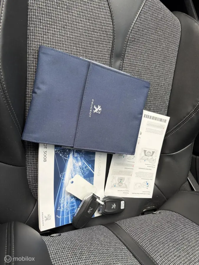 1.5 BlueHDi Blue Lease Premium