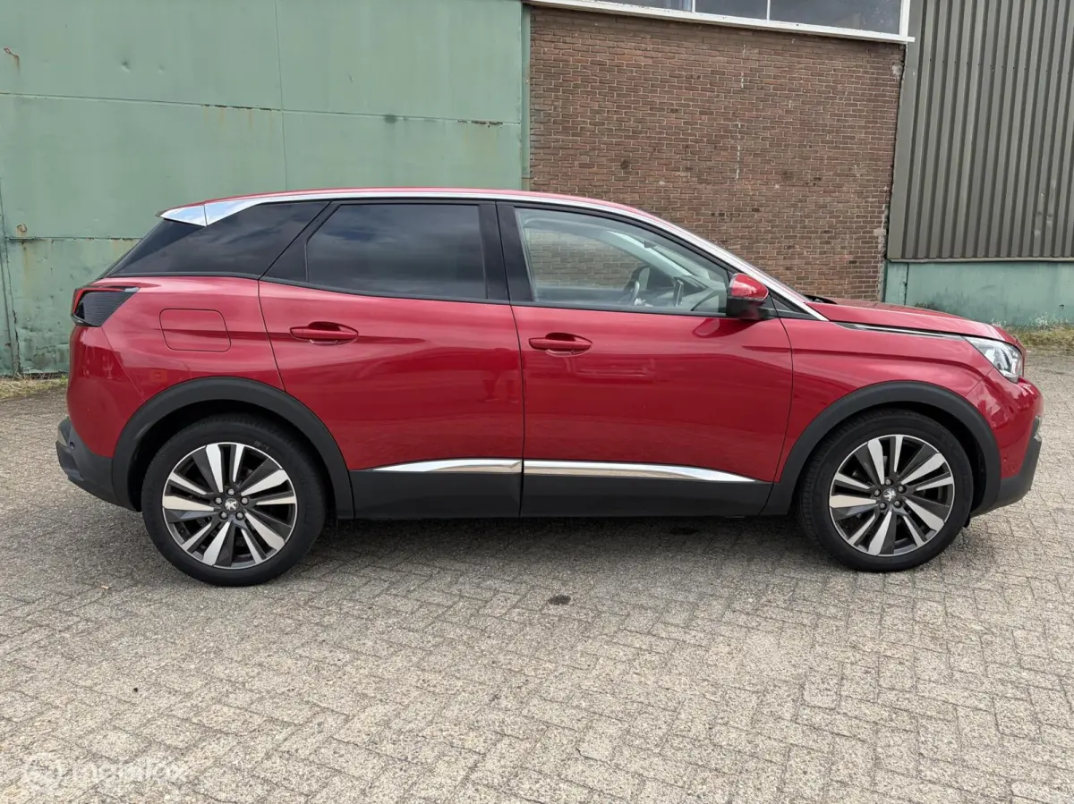 1.5 BlueHDi Blue Lease Premium