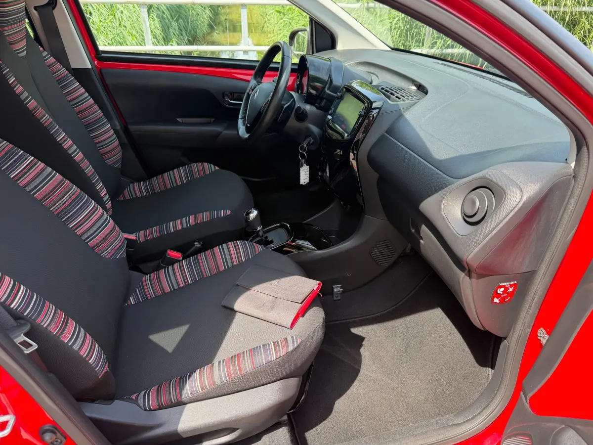 1.0 VTi Shine!2019!Camera!Gr.scherm!Cima!Automaat!LM. velgen!