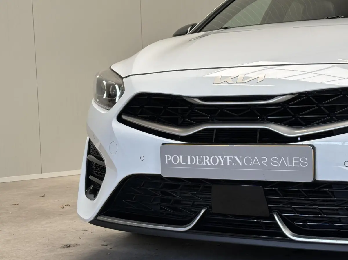 1.0 T-GDi GT-Line / 1e Eig / Pano / JBL / Full option! / Fabrieksgarantie! / Stoelkoeling / Leder