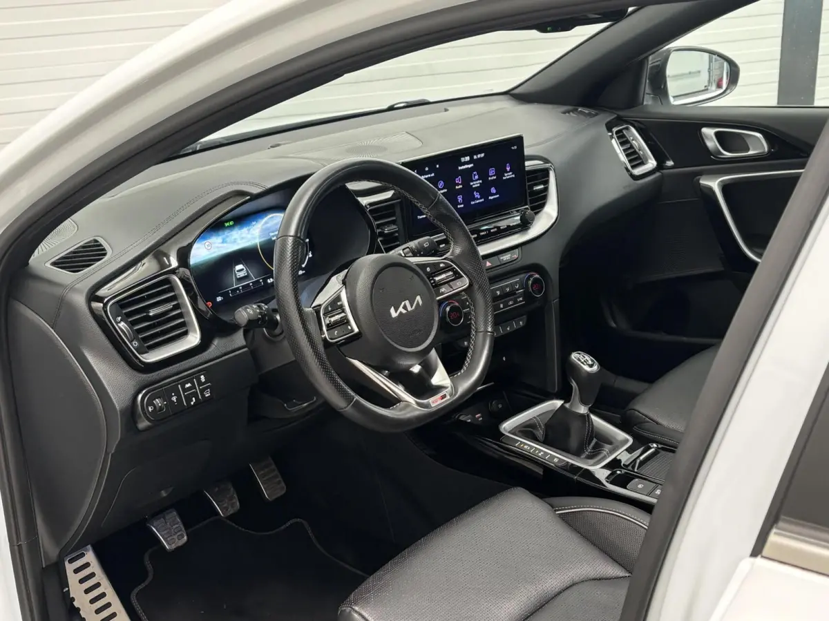 1.0 T-GDi GT-Line / 1e Eig / Pano / JBL / Full option! / Fabrieksgarantie! / Stoelkoeling / Leder