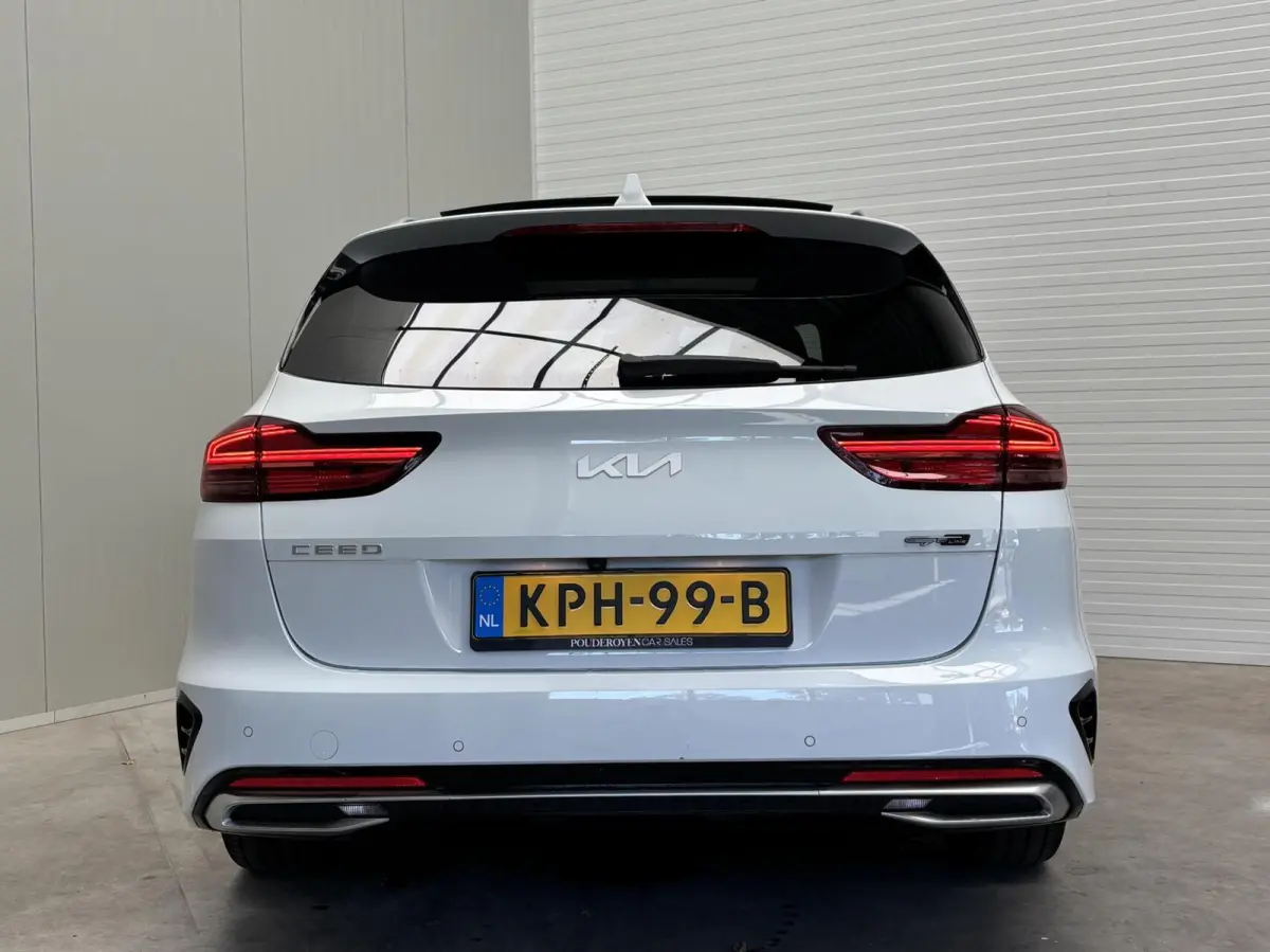 1.0 T-GDi GT-Line / 1e Eig / Pano / JBL / Full option! / Fabrieksgarantie! / Stoelkoeling / Leder