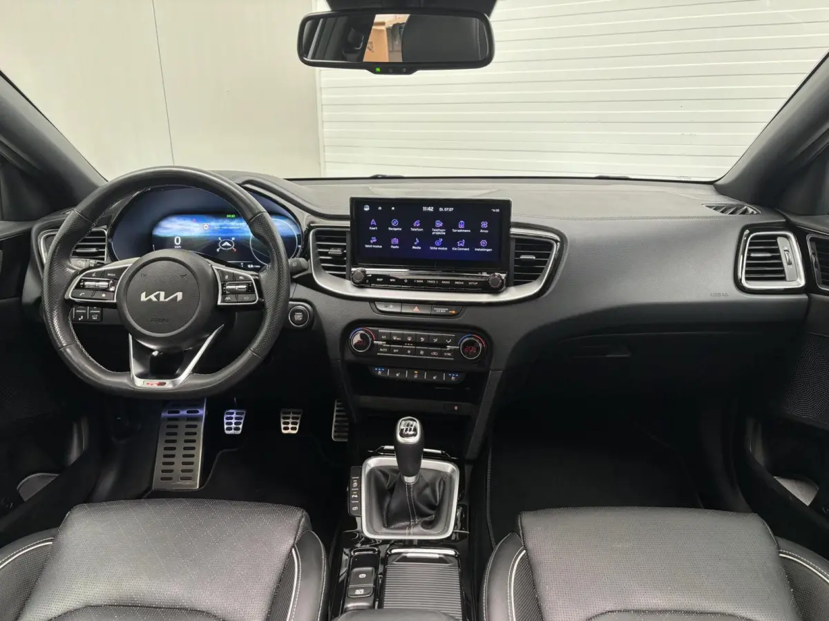 1.0 T-GDi GT-Line / 1e Eig / Pano / JBL / Full option! / Fabrieksgarantie! / Stoelkoeling / Leder