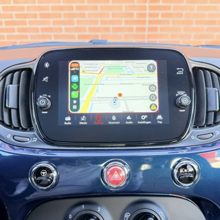 1.0 Hybrid Dolcevita Panoramadak Half leder Carplay