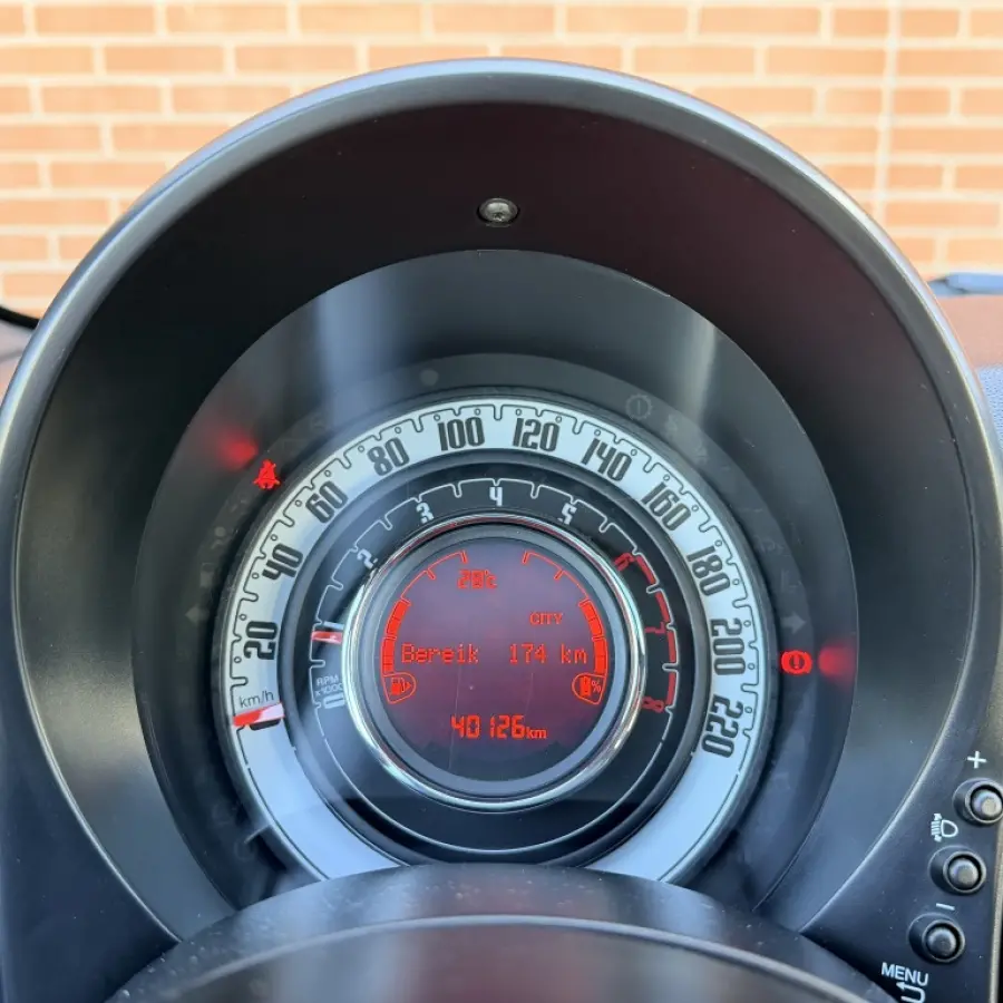 1.0 Hybrid Dolcevita Panoramadak Half leder Carplay