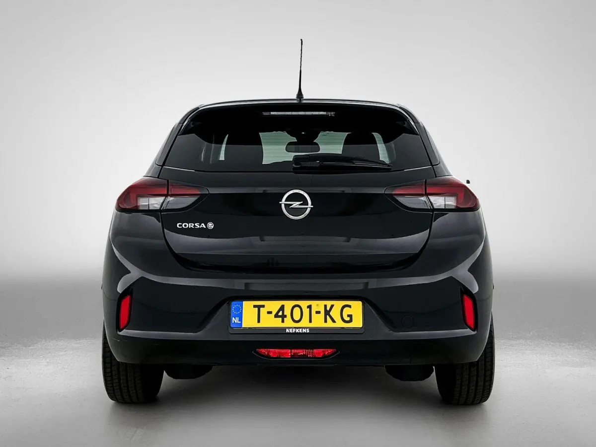 136pk Elegance 50 kWh Automaat | 1ste eigenaar | Apple CarPlay/Android Auto | 3 FASE | Armsteun | Camera | Dodehoekdetectie | Keyless | Navigatie | AUTOMAAT | Parkeersensoren | Isofix |