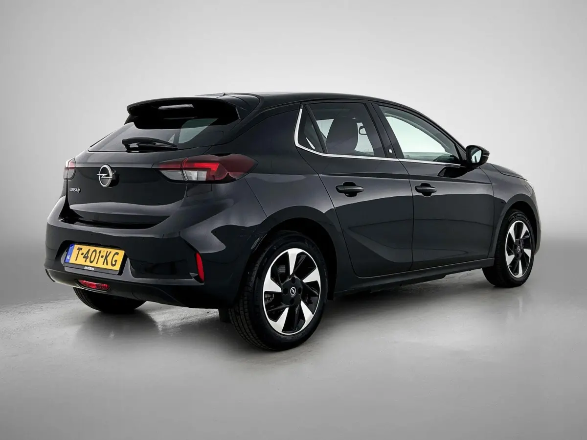 136pk Elegance 50 kWh Automaat | 1ste eigenaar | Apple CarPlay/Android Auto | 3 FASE | Armsteun | Camera | Dodehoekdetectie | Keyless | Navigatie | AUTOMAAT | Parkeersensoren | Isofix |