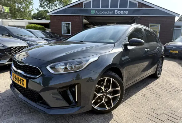 1.0 T-GDi GT-Line Edition Trekhaak, Camera, App Connect
