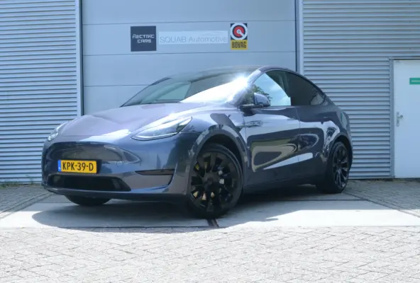 RWD 58 kWh 20" Alu, AutoPilot3.0 Ryzen
