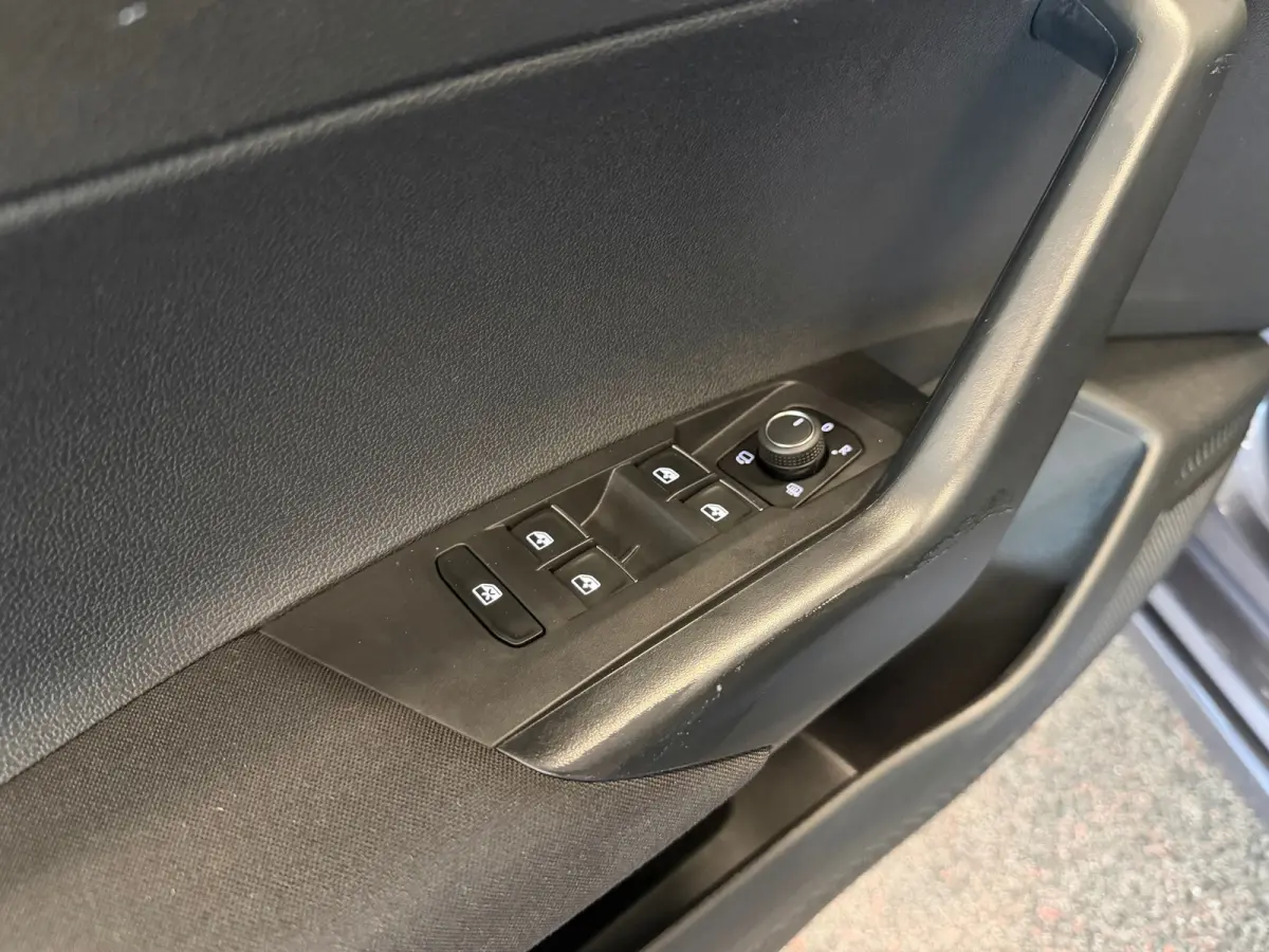 1.0 TSI R-Line|NAVIGATIE|PANORAMA|CRUISE|ECC AIRCO