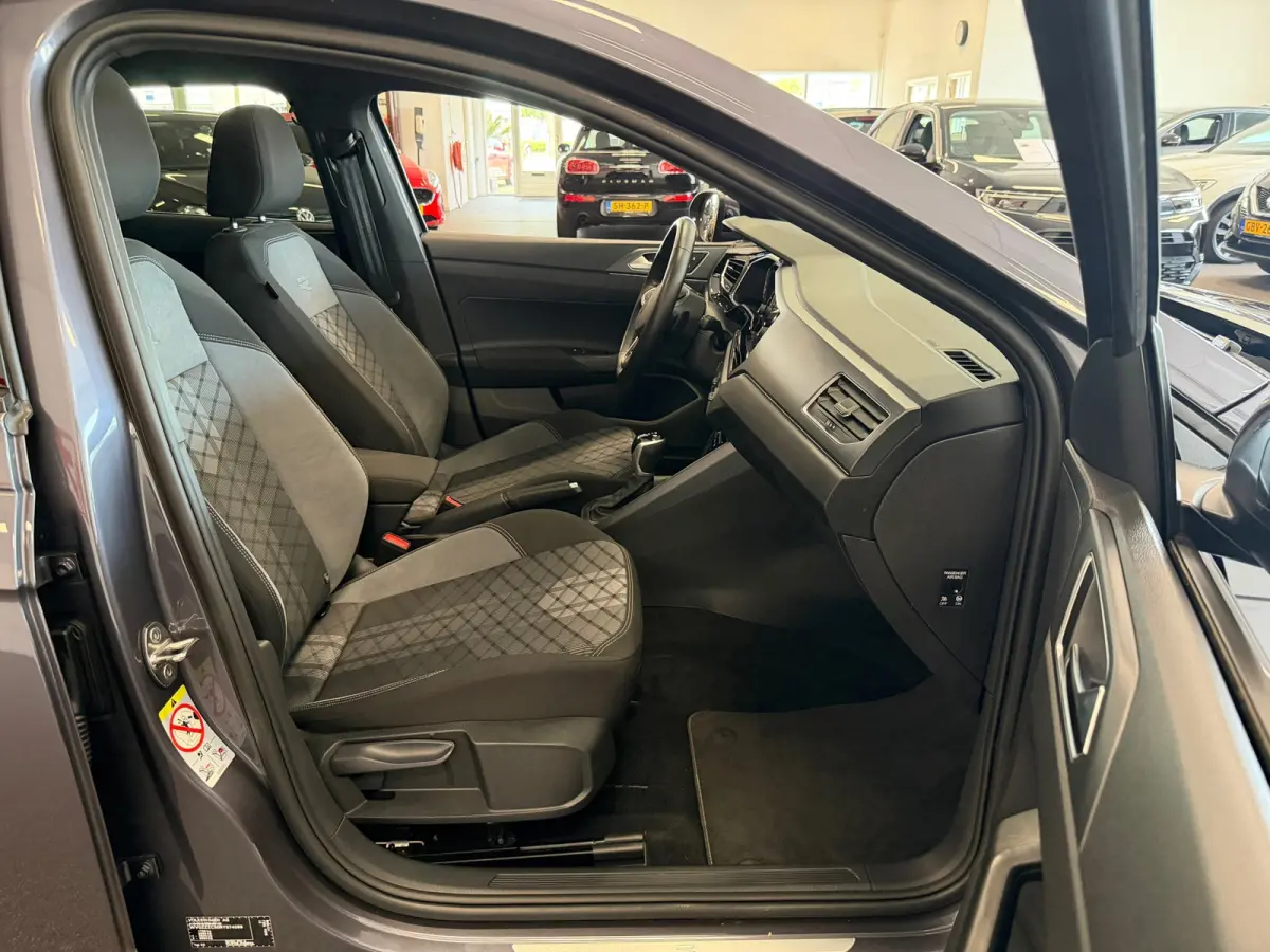 1.0 TSI R-Line|NAVIGATIE|PANORAMA|CRUISE|ECC AIRCO