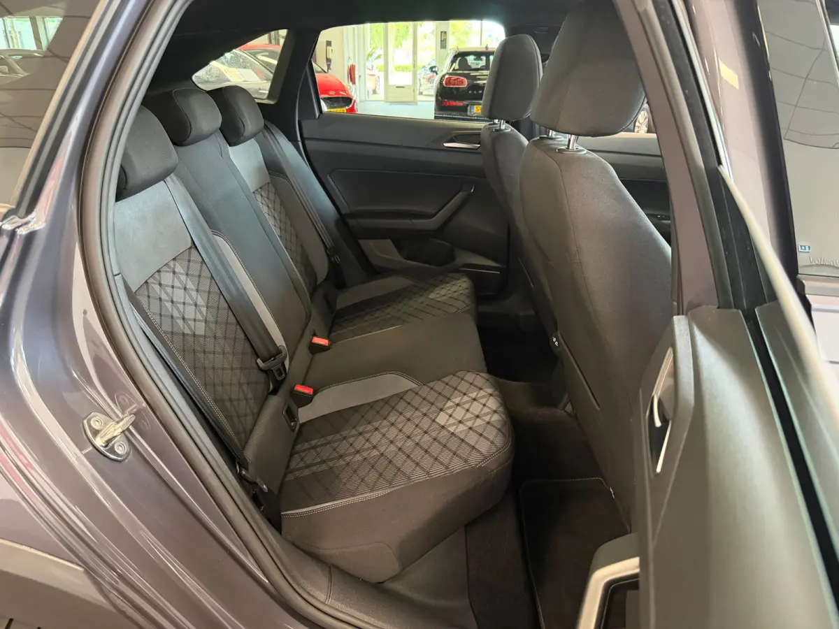 1.0 TSI R-Line|NAVIGATIE|PANORAMA|CRUISE|ECC AIRCO