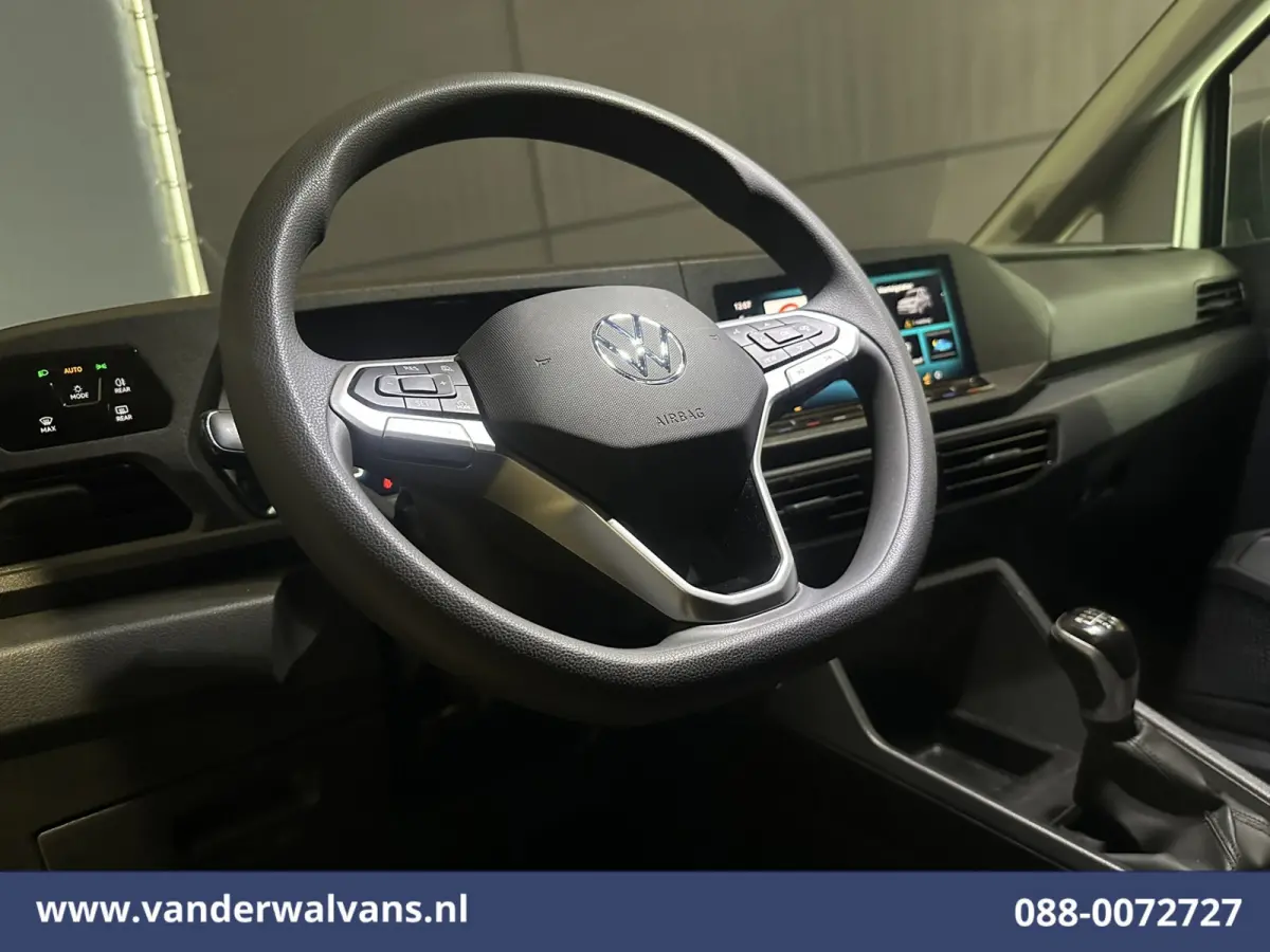 2.0 TDI Comfort 102pk L1H1 Euro6 Airco | Apple Carplay | 1500kg Trekhaak | Cruisecontrol Android Auto, Parkeersensoren