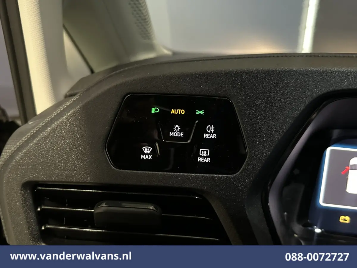 2.0 TDI Comfort 102pk L1H1 Euro6 Airco | Apple Carplay | 1500kg Trekhaak | Cruisecontrol Android Auto, Parkeersensoren