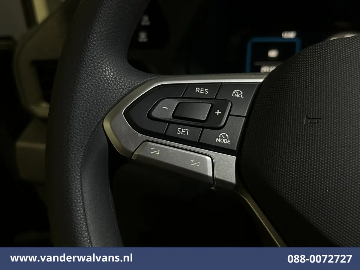 2.0 TDI Comfort 102pk L1H1 Euro6 Airco | Apple Carplay | 1500kg Trekhaak | Cruisecontrol Android Auto, Parkeersensoren