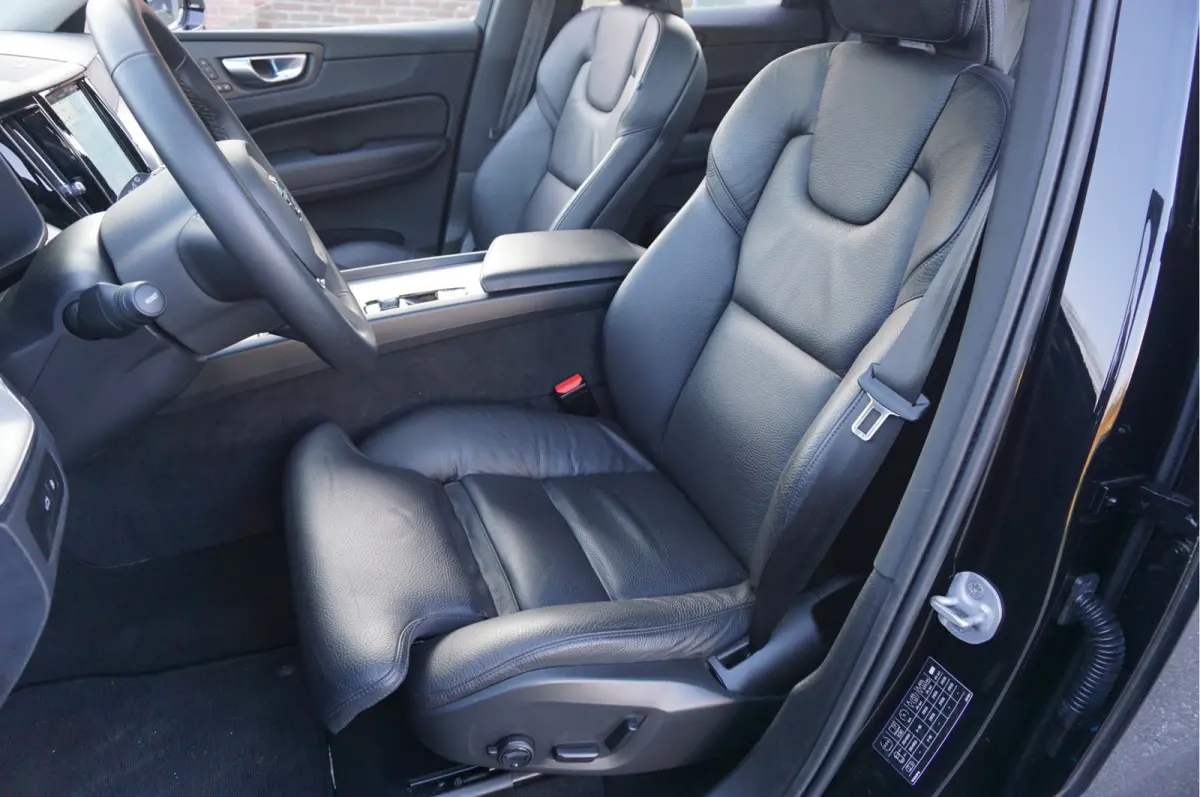 2.0 T6 Plug-in hybrid AWD Ultimate Dark Head-Up Long-Range 20"Velgen Schuifdak.