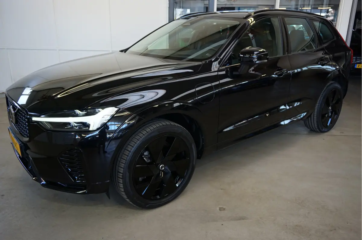 2.0 T6 Plug-in hybrid AWD Ultimate Dark Head-Up Long-Range 20"Velgen Schuifdak.