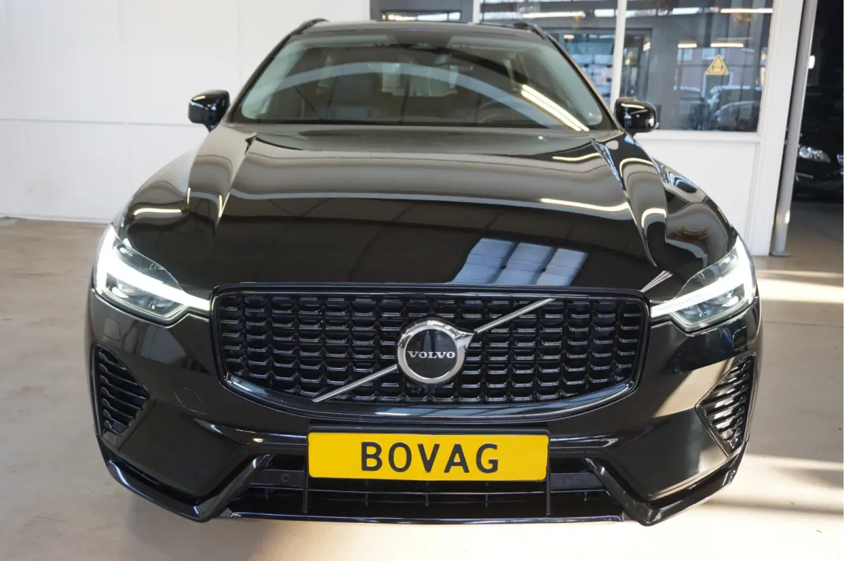 2.0 T6 Plug-in hybrid AWD Ultimate Dark Head-Up Long-Range 20"Velgen Schuifdak.