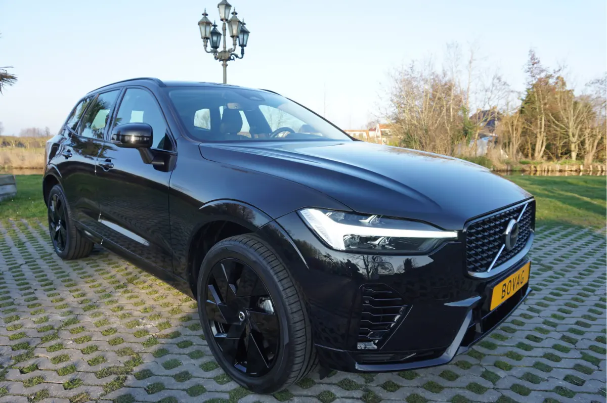 2.0 T6 Plug-in hybrid AWD Ultimate Dark Head-Up Long-Range 20"Velgen Schuifdak.
