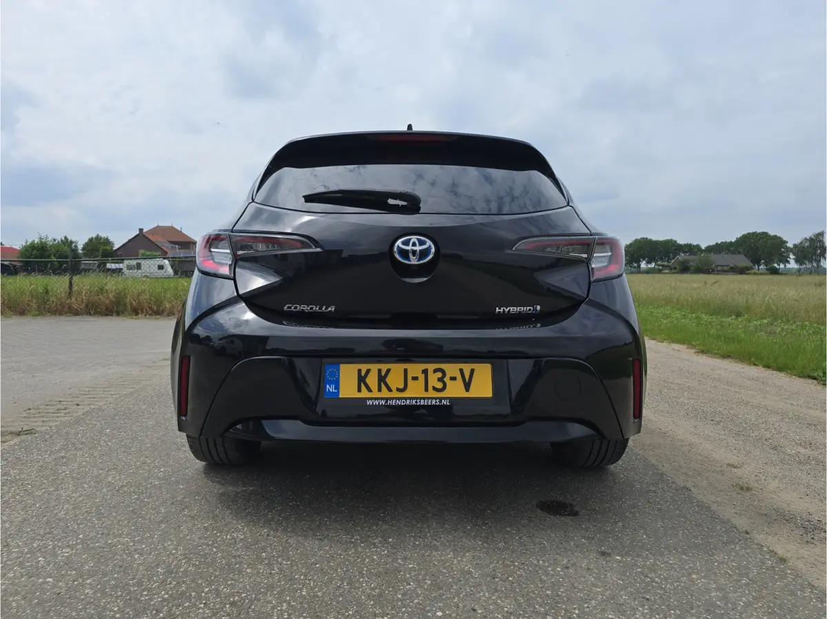 1.8 Hybrid - Euro 6 - 122 Pk - Navi - ParkeerCamera - Climate Control