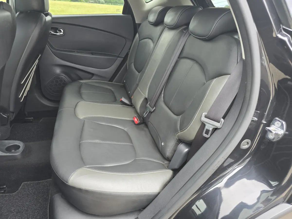1.2 TCe Dynamique - Euro 6 - 120 Pk - AUTOMAAT - Navi - ParkeerCamera - Stoelverwarming