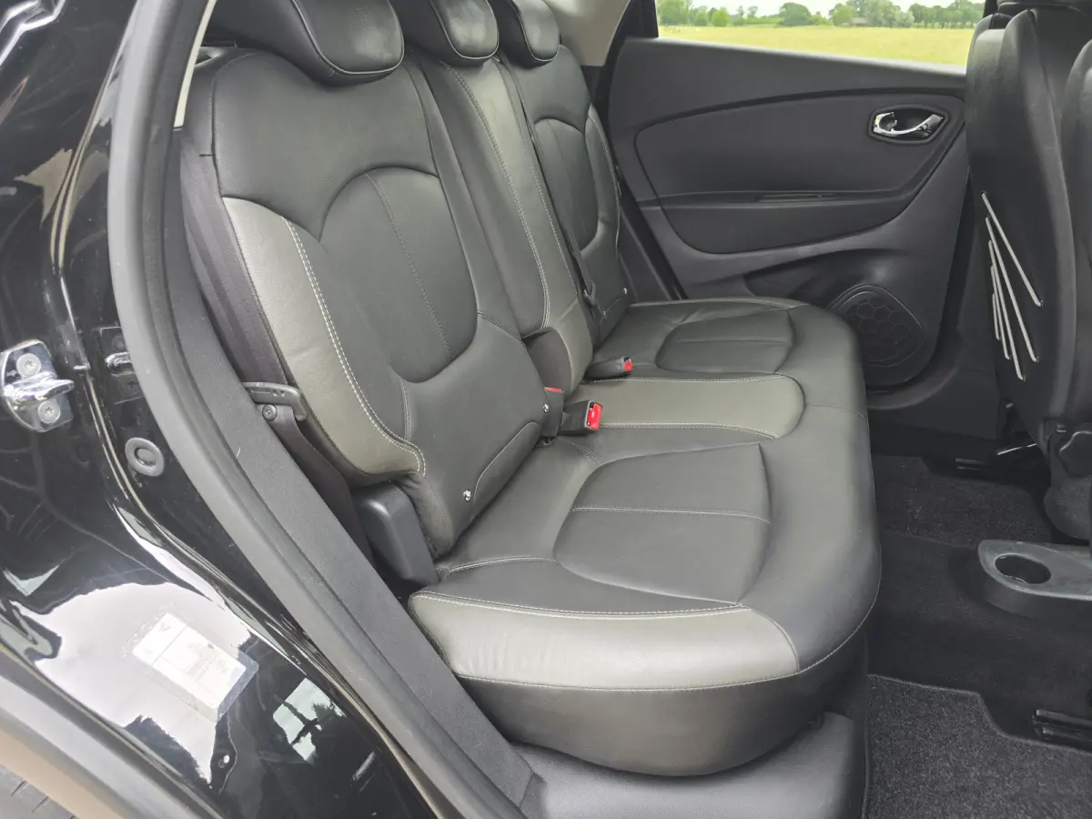 1.2 TCe Dynamique - Euro 6 - 120 Pk - AUTOMAAT - Navi - ParkeerCamera - Stoelverwarming