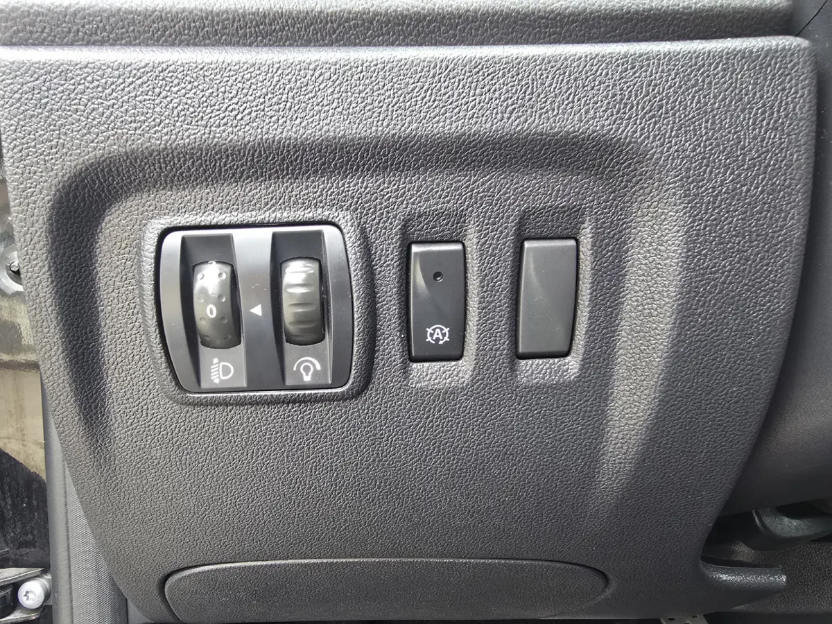1.2 TCe Dynamique - Euro 6 - 120 Pk - AUTOMAAT - Navi - ParkeerCamera - Stoelverwarming