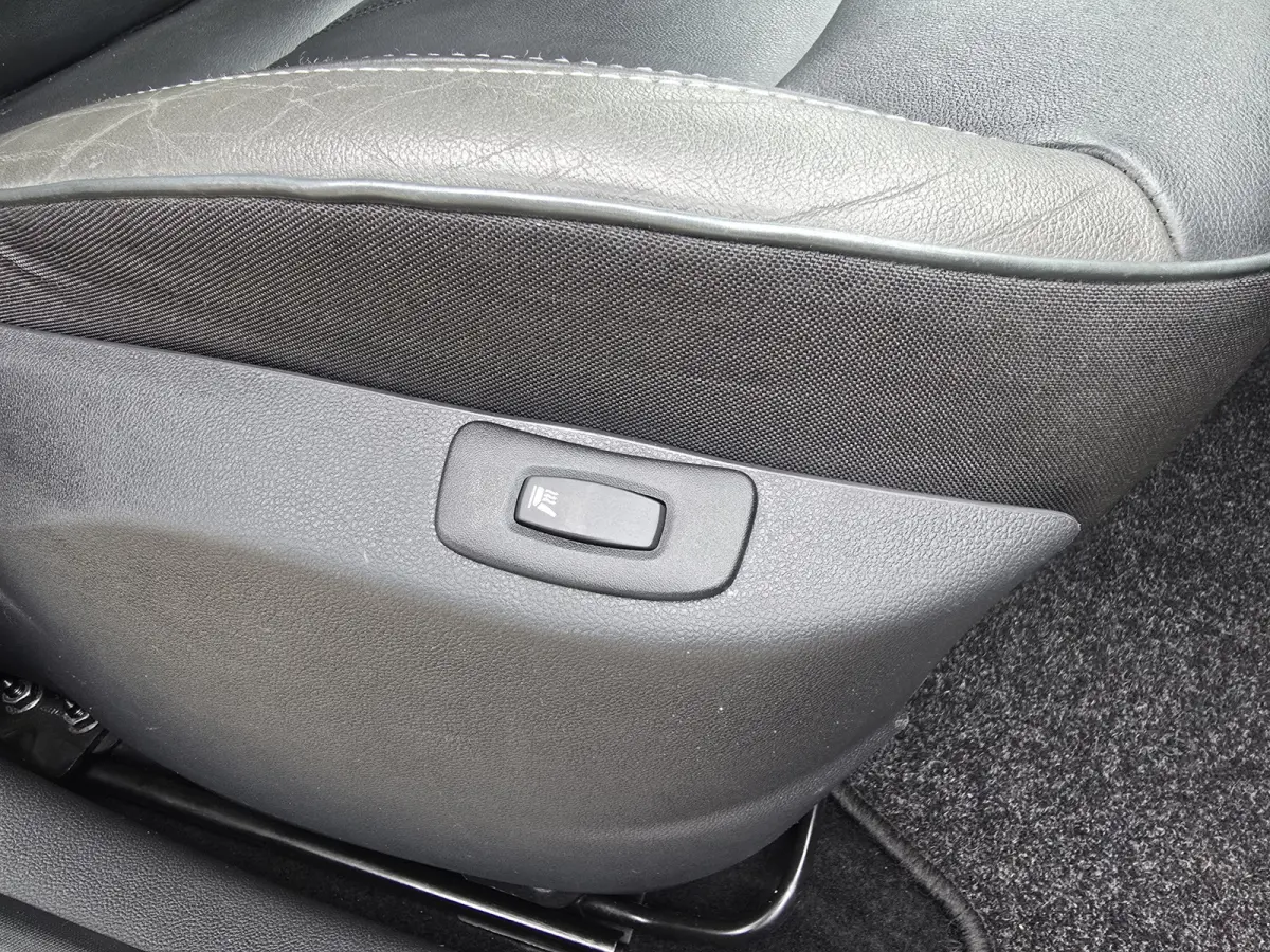 1.2 TCe Dynamique - Euro 6 - 120 Pk - AUTOMAAT - Navi - ParkeerCamera - Stoelverwarming