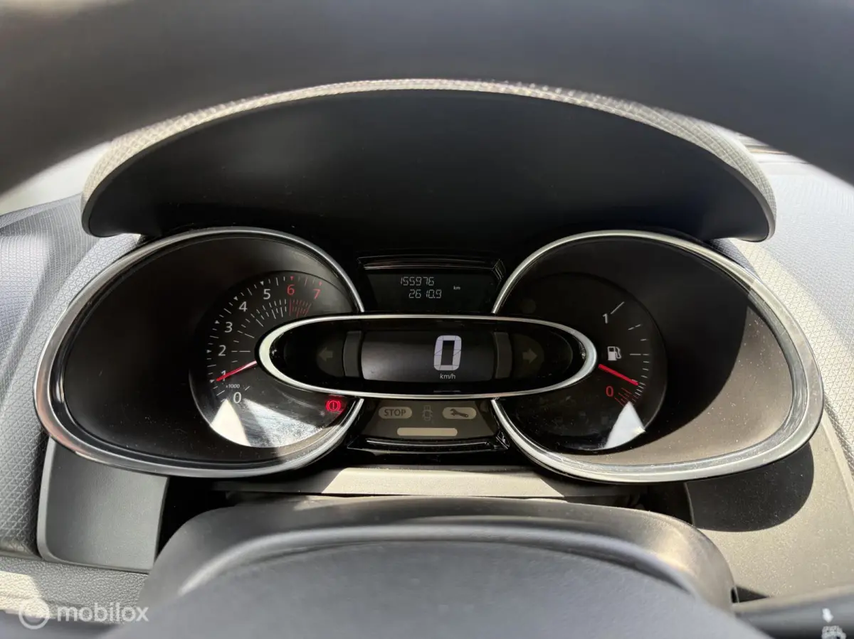 0.9 TCe Limited CARPLAY