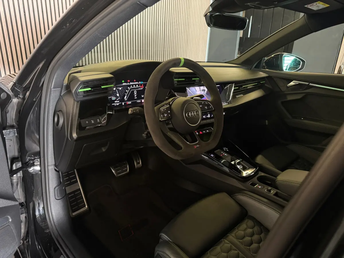 2.5 TFSI RS3 quattro HULK|KERAMISCH|PPF|PANO|Hud|B&O