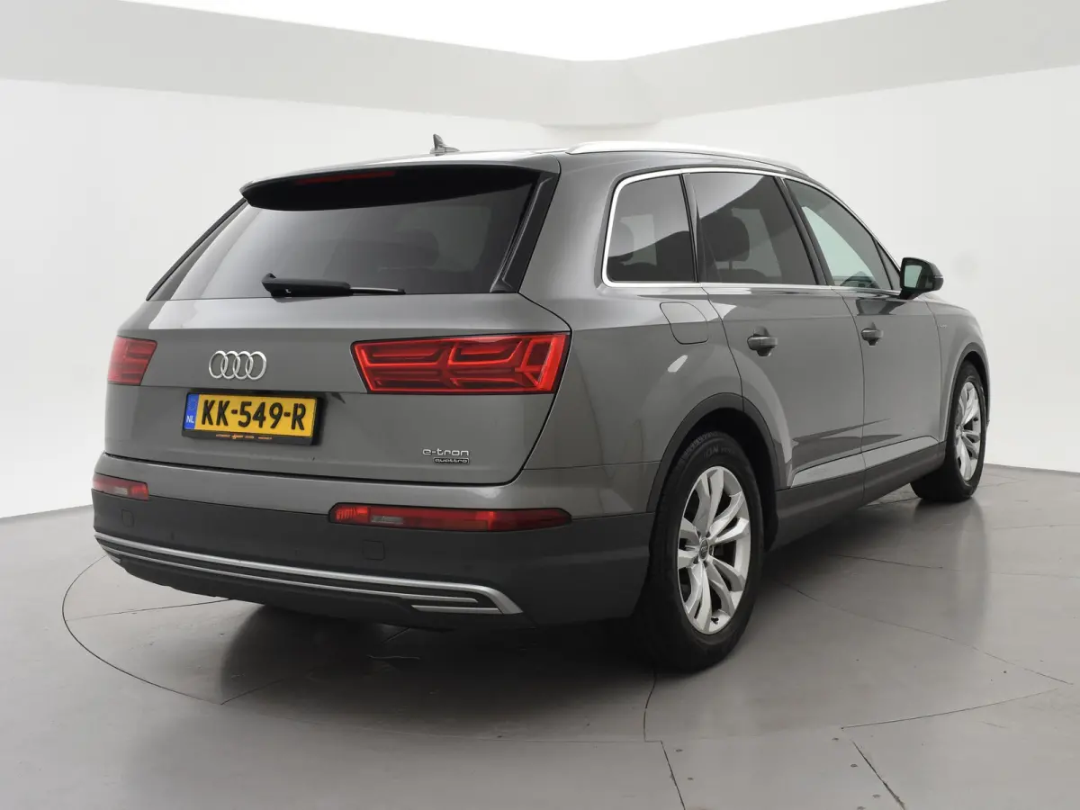 3.0 TDI E-TRON 374 PK + TREKHAAK 3500 KG | LUCHTVERING | SFEERVERLICHTING | VIRTUAL COCKPIT | BOSE