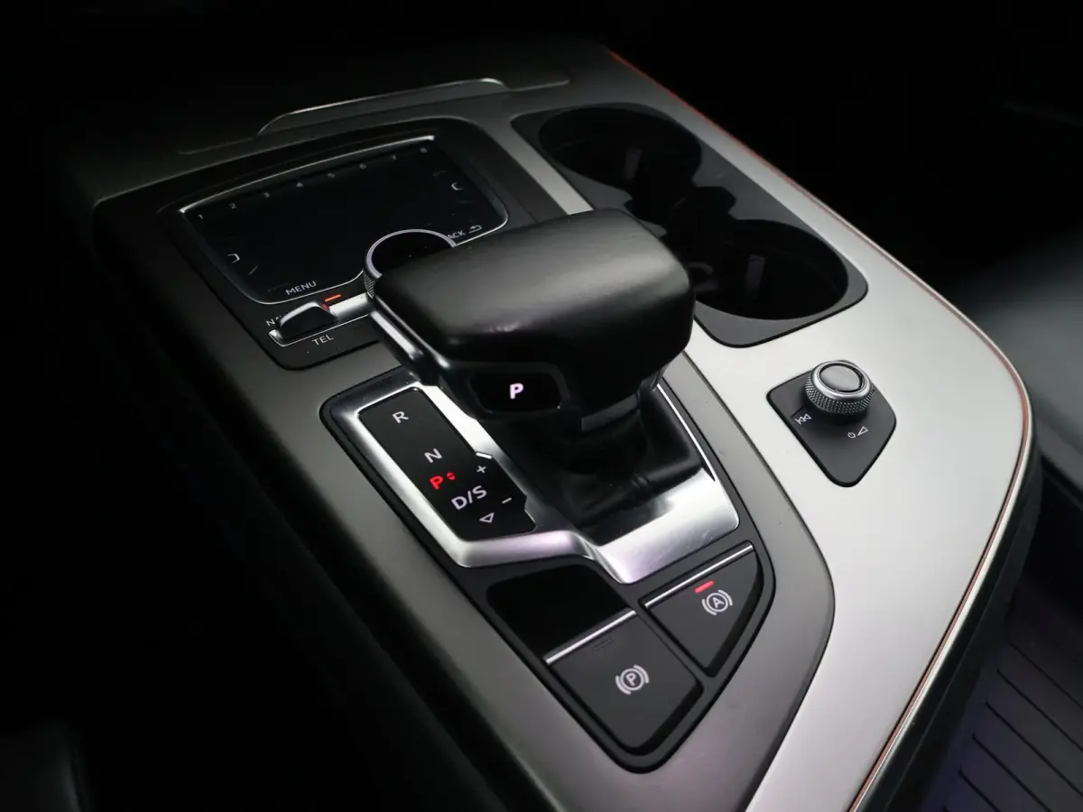 3.0 TDI E-TRON 374 PK + TREKHAAK 3500 KG | LUCHTVERING | SFEERVERLICHTING | VIRTUAL COCKPIT | BOSE