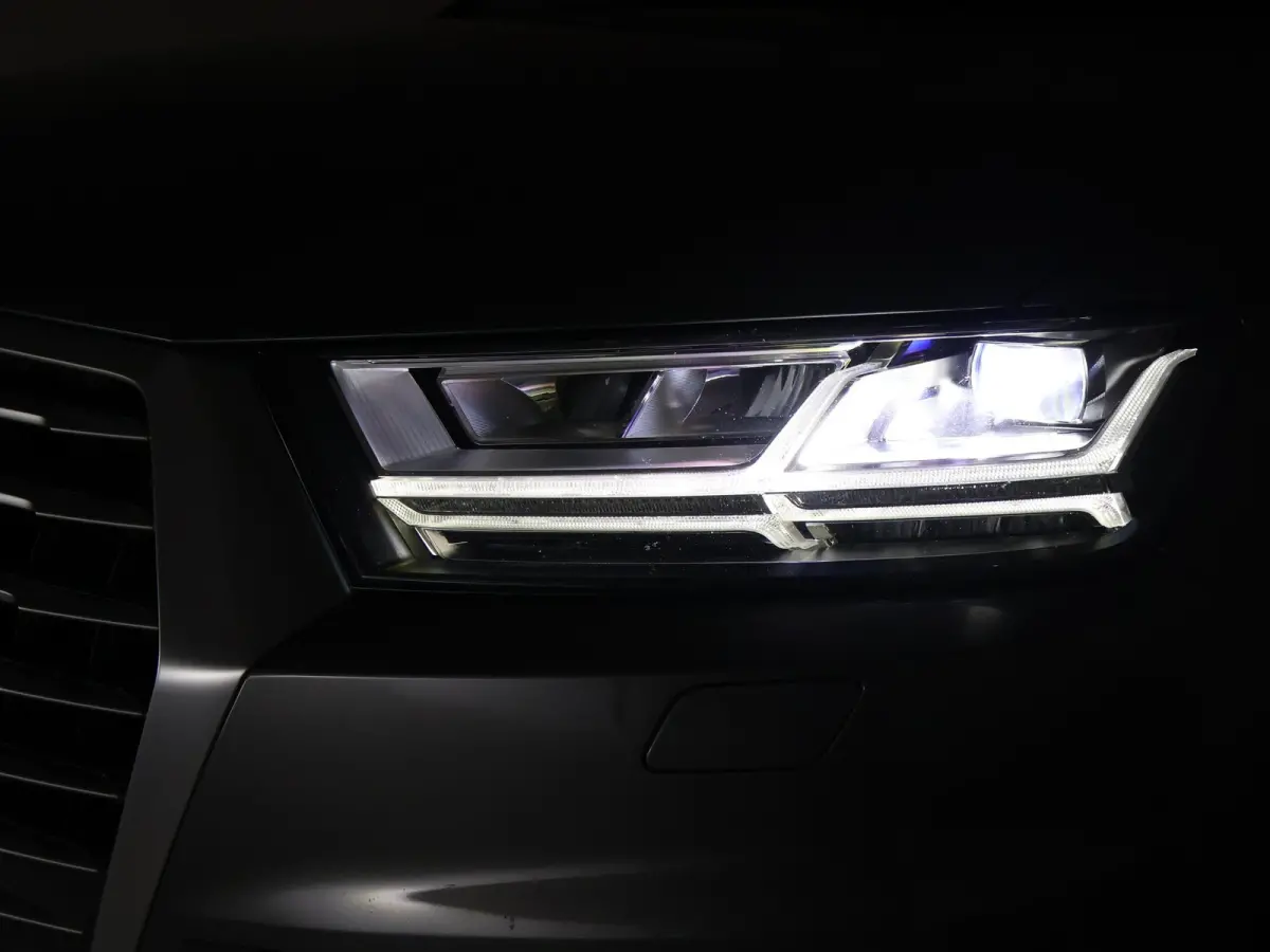 3.0 TDI E-TRON 374 PK + TREKHAAK 3500 KG | LUCHTVERING | SFEERVERLICHTING | VIRTUAL COCKPIT | BOSE