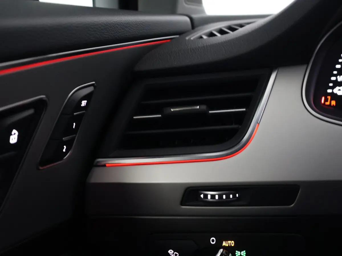 3.0 TDI E-TRON 374 PK + TREKHAAK 3500 KG | LUCHTVERING | SFEERVERLICHTING | VIRTUAL COCKPIT | BOSE