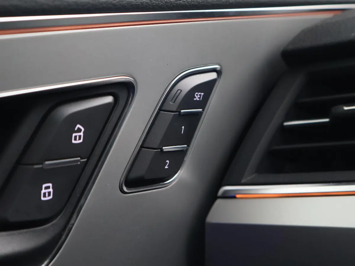 3.0 TDI E-TRON 374 PK + TREKHAAK 3500 KG | LUCHTVERING | SFEERVERLICHTING | VIRTUAL COCKPIT | BOSE
