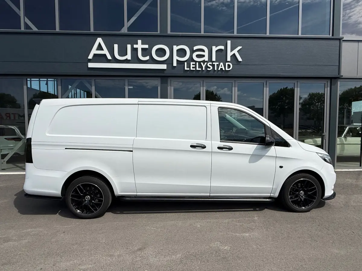 111 CDI Functional Extra Lang BODYKIT KAMELEON Glas