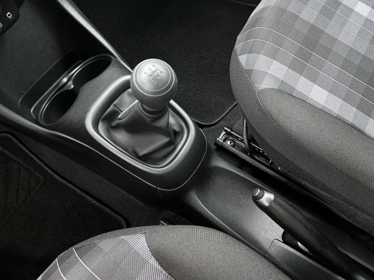 1.0 72pk Active | 1ste Eigenaar | Airco | Bluetooth | IsoFix |