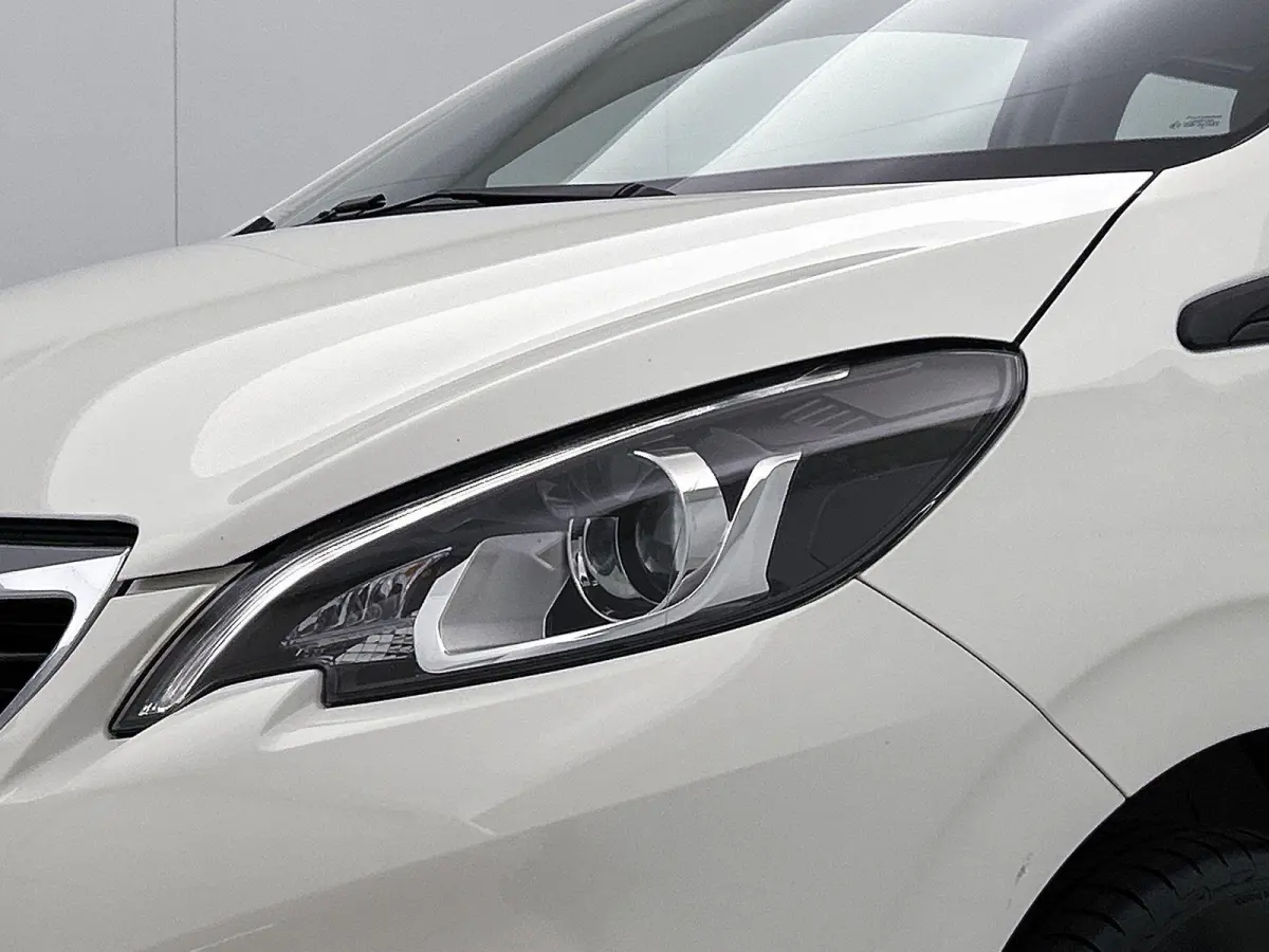 1.0 72pk Active | 1ste Eigenaar | Airco | Bluetooth | IsoFix |