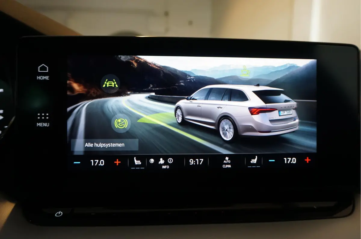 1.0 e-TSI Sport Business | Sfeerverlichting | Virtual cockpit | Cruise + Lane | Apple/ Android | BTW