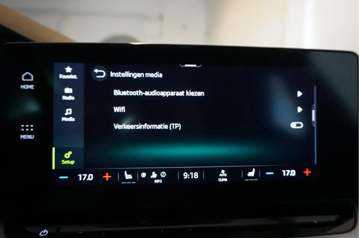 1.0 e-TSI Sport Business | Sfeerverlichting | Virtual cockpit | Cruise + Lane | Apple/ Android | BTW