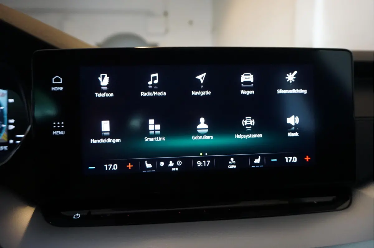 1.0 e-TSI Sport Business | Sfeerverlichting | Virtual cockpit | Cruise + Lane | Apple/ Android | BTW