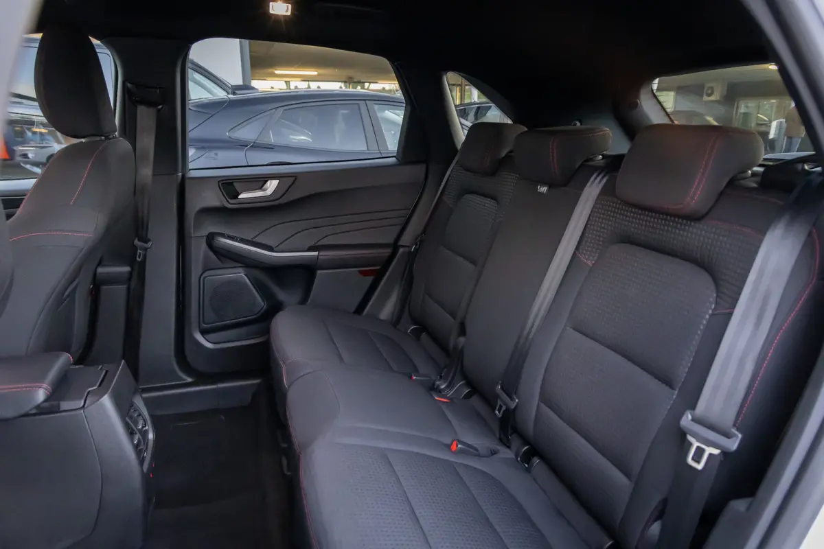 2.5 PHEV ST-Line | Camera | Stuur/stoel/voorruit verwarming | Keyless | Navi | Clima | Apple Carplay/Android Auto | Achteruitrijcamera | Apple Carplay/Android Auto|telefoonintegratie premium