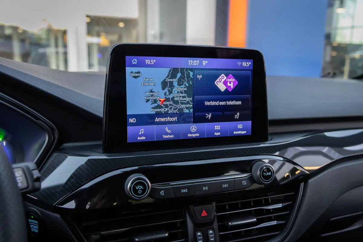 2.5 PHEV ST-Line | Camera | Stuur/stoel/voorruit verwarming | Keyless | Navi | Clima | Apple Carplay/Android Auto | Achteruitrijcamera | Apple Carplay/Android Auto|telefoonintegratie premium