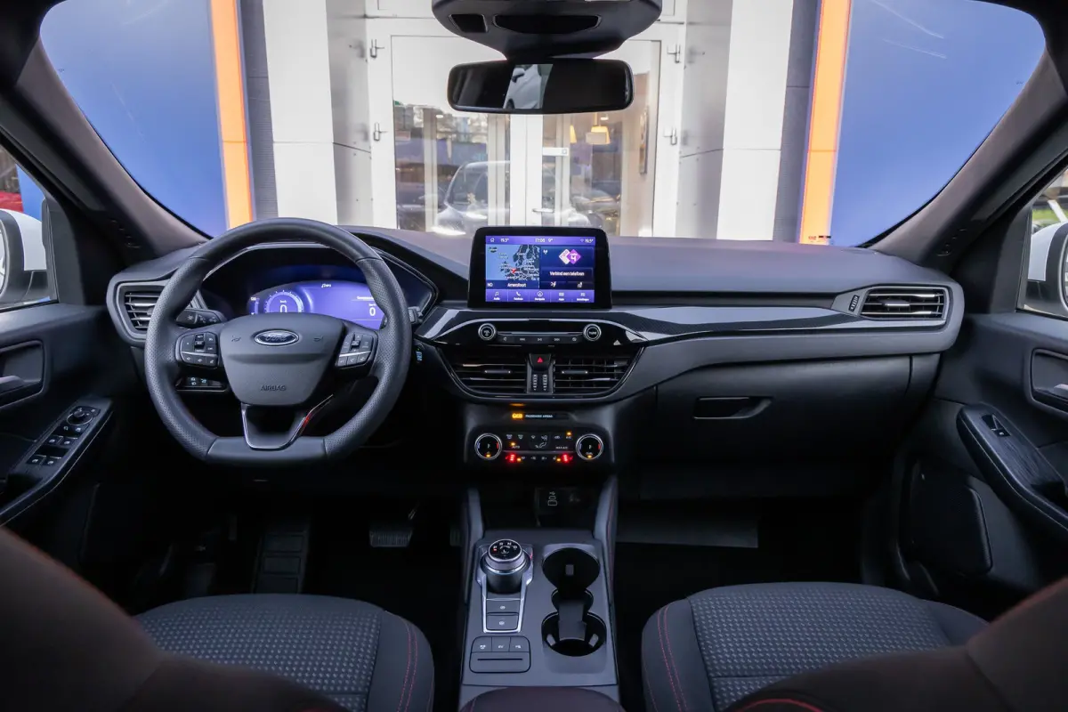 2.5 PHEV ST-Line | Camera | Stuur/stoel/voorruit verwarming | Keyless | Navi | Clima | Apple Carplay/Android Auto | Achteruitrijcamera | Apple Carplay/Android Auto|telefoonintegratie premium