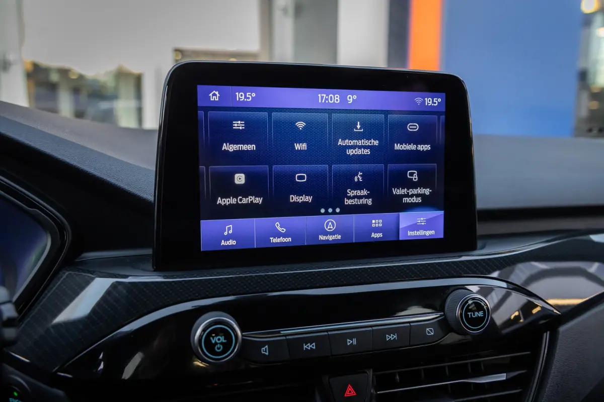 2.5 PHEV ST-Line | Camera | Stuur/stoel/voorruit verwarming | Keyless | Navi | Clima | Apple Carplay/Android Auto | Achteruitrijcamera | Apple Carplay/Android Auto|telefoonintegratie premium