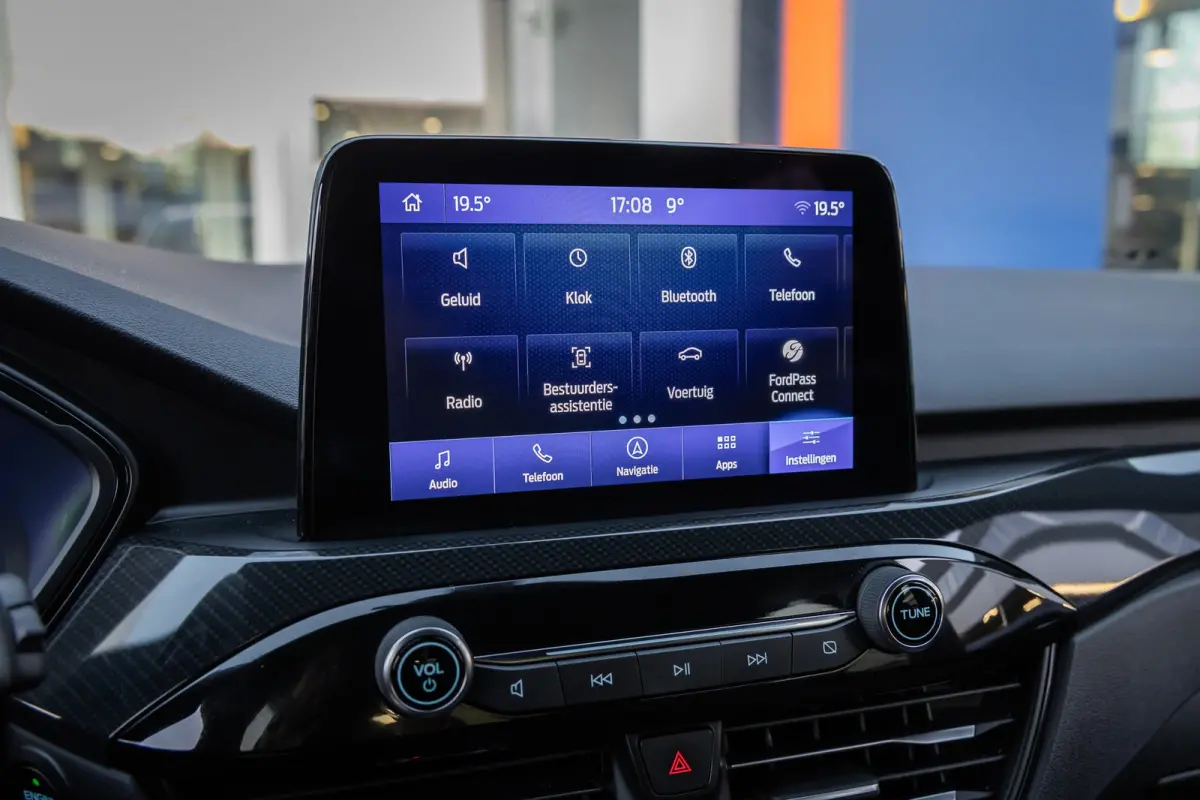 2.5 PHEV ST-Line | Camera | Stuur/stoel/voorruit verwarming | Keyless | Navi | Clima | Apple Carplay/Android Auto | Achteruitrijcamera | Apple Carplay/Android Auto|telefoonintegratie premium