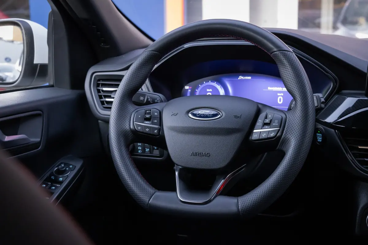 2.5 PHEV ST-Line | Camera | Stuur/stoel/voorruit verwarming | Keyless | Navi | Clima | Apple Carplay/Android Auto | Achteruitrijcamera | Apple Carplay/Android Auto|telefoonintegratie premium